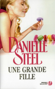 Une grande fille - Steel Danielle ; Charlès Eveline