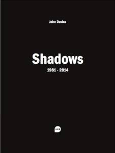 Shadow. Terrils d'Europe du Nord, Edition bilingue français-anglais - Davies John Arthur ; Attali Jean