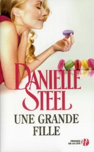 Une grande fille - Steel Danielle - Charlès Eveline
