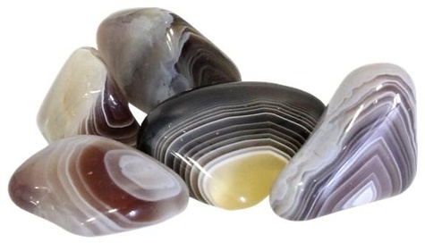 Emprunter PIERRES ROULEES - AGATE RUBANEE - SACHET 500 GRS livre