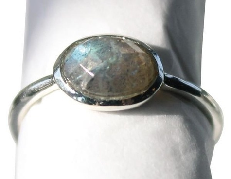 Emprunter BAGUE LABRADORITE ARGENT 925 FACETTEE T57 livre
