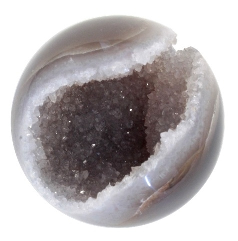 Emprunter BOULE CREUSE CRISTAUX DE QUARTZ TOP QUALITE 3,9 KILO livre