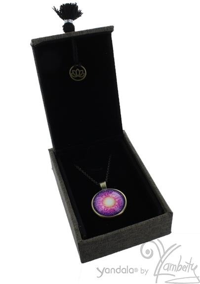 Emprunter PENDENTIF YANDALA : TOUT EST POSSIBLE - LAITON VIEILLI livre