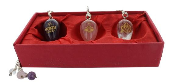 Emprunter COFFRET 3 PENDULES EN PIERRE : AMETHYSTE, QUARTZ ROSE ET CRISTAL DE ROCHE livre