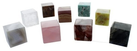 Emprunter CUBE BOIS FOSSILE/SILICIFIE - 3,5 CM livre