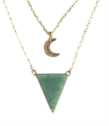 Emprunter COLLIER AVENTURINE VERTE TRIANGLE ET LUNE CHAINE DOREE livre