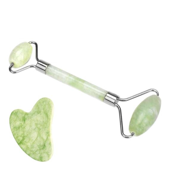 Emprunter COFFRET DE MASSAGE VISAGE EN JADE VERT livre