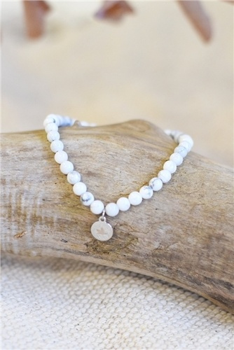 Emprunter Bracelet Howlite Blanche Perles rondes 4 mm livre