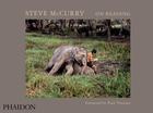 Emprunter Steve McCurry on reading livre