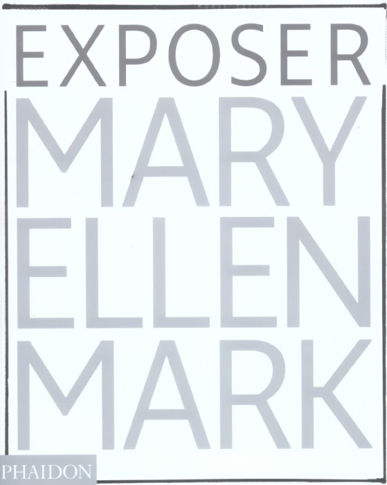 Emprunter Exposer Mary Ellen Mark. Les photographies emblématiques livre