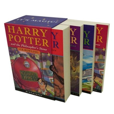 Emprunter COFFRET HARRY POTTER 4 POCHES livre