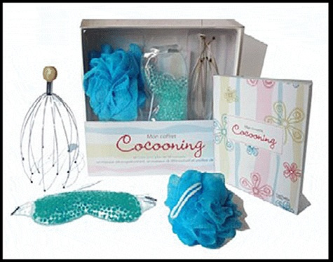 Emprunter Mon coffret Cocooning / Un livre avec plus de 50 conseils, un masque décongestionnant, un masseur de livre