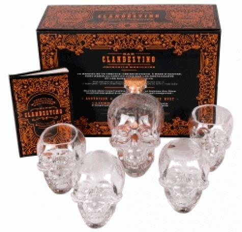 Emprunter Bar clandestino. Coffret livre + bouteille + verres livre