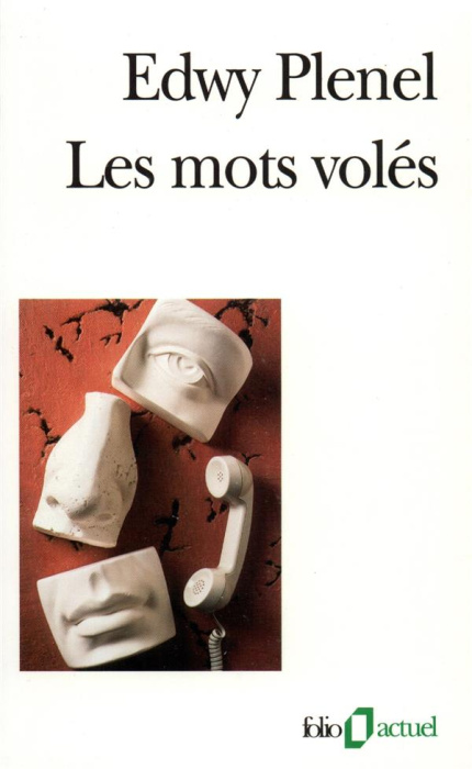 Emprunter Les mots volés livre