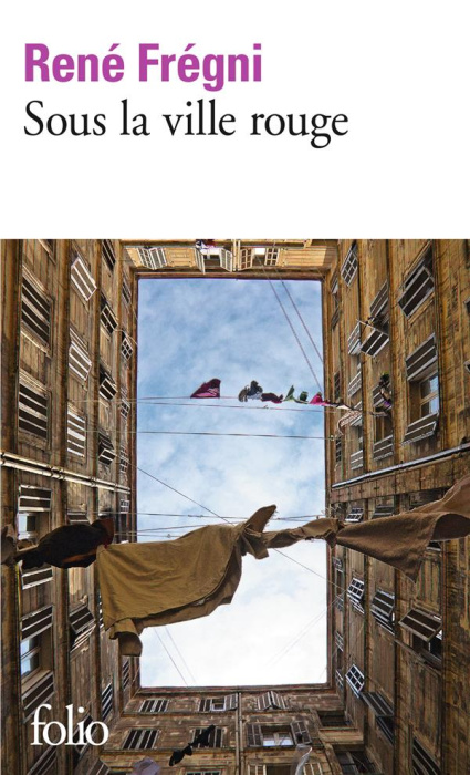 Emprunter Sous la ville rouge livre