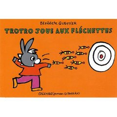 Emprunter Trotro joue aux fléchettes livre