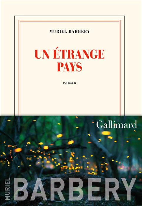 Emprunter Un étrange pays livre
