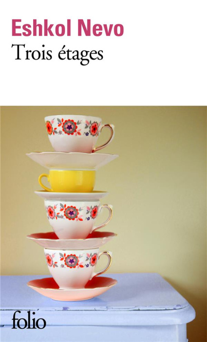 Emprunter Trois étages livre