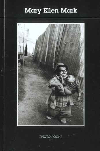 Emprunter Mary Ellen Mark, photopoche livre