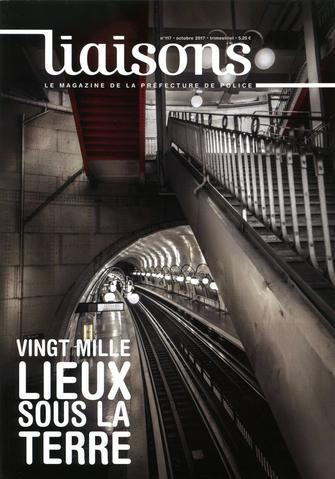 Emprunter 20 000 lieues sous la terre livre