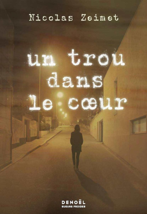 Emprunter Un trou dans le coeur livre
