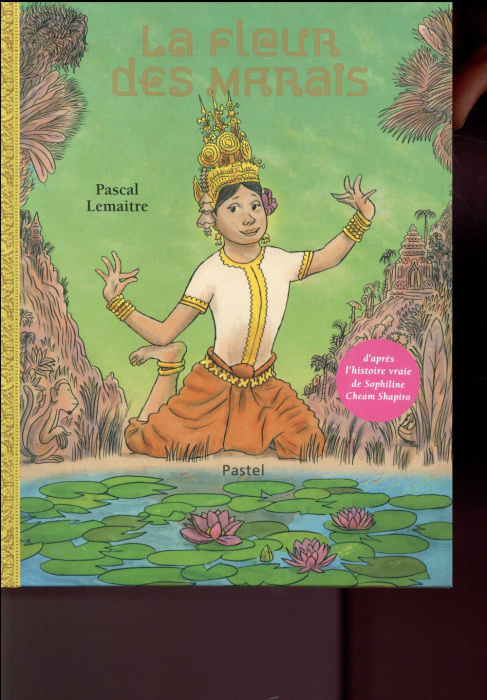 Emprunter La fleur des marais livre