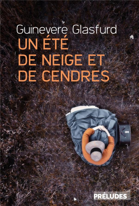 Emprunter Un été de neige et de cendres livre
