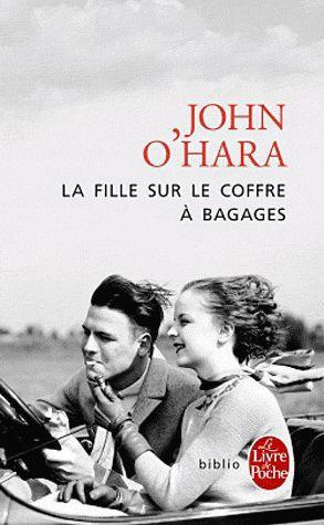 Emprunter La fille sur le coffre à bagages livre