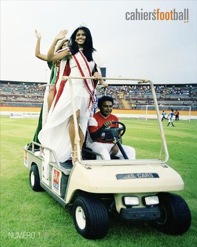 Emprunter Les cahiers du football N° 1 livre