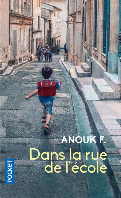 Emprunter Dans la rue de l'école livre
