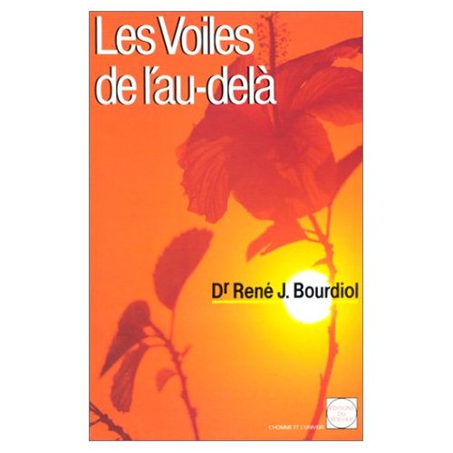 Emprunter Les voiles de l'au-delà livre