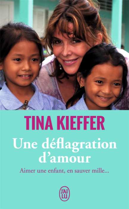 Emprunter Une déflagration d'amour. Aimer une enfant, en sauver mille... livre