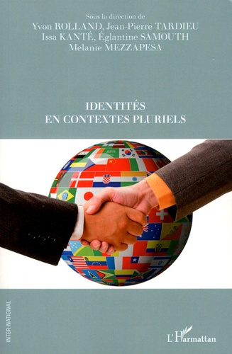 Emprunter Identités en contextes pluriels livre