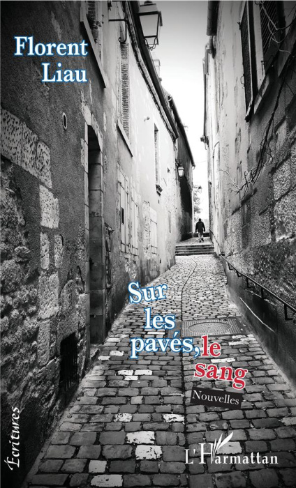 Emprunter Sur les pavés, le sang livre