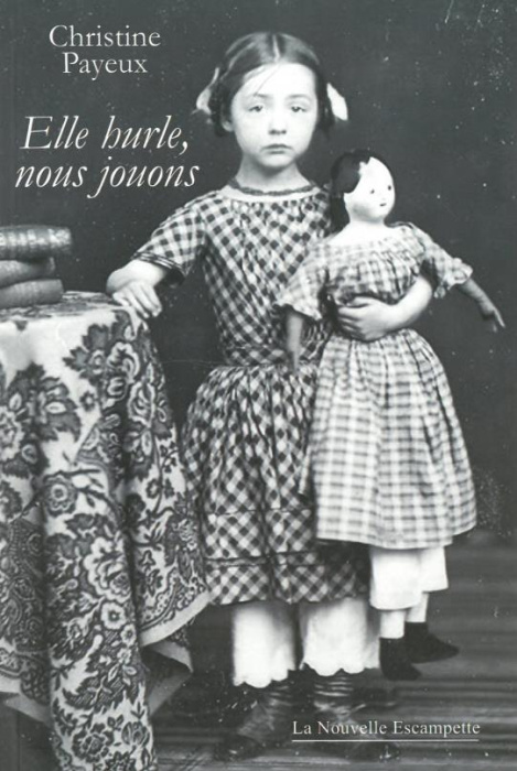 Emprunter Elle hurle, nous jouons livre