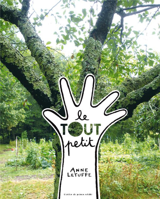 Emprunter Le tout petit livre