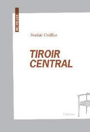 Emprunter Tiroir central livre
