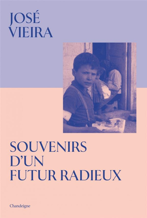 Emprunter Souvenirs d'un futur radieux livre