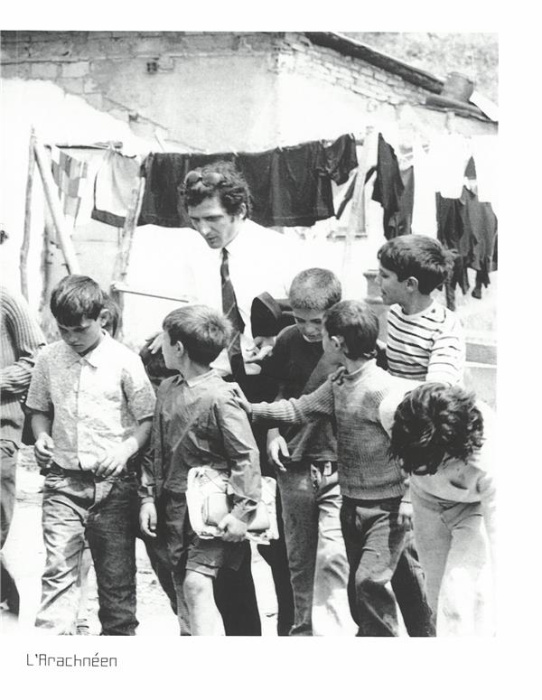 Emprunter Journal d'un maître d'école. Le film, un livre, avec 1 DVD livre