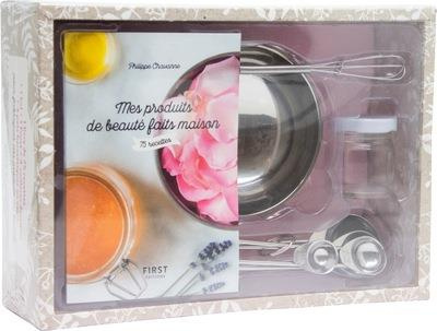 Emprunter Coffret beauté naturelle - 75 recettes de produits de beauté au naturel. Avec 1 bol, 1 fouet, 4 cuil livre