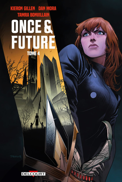 Emprunter Once and Future Tome 4 livre