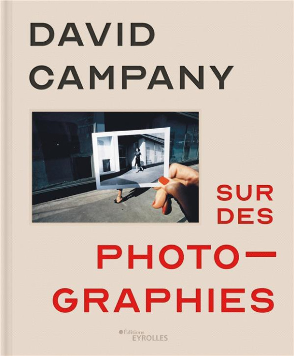 Emprunter Sur des photographies livre