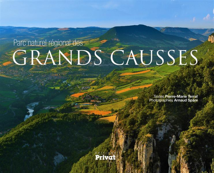 Emprunter Parc naturel régional des Grands Causses livre