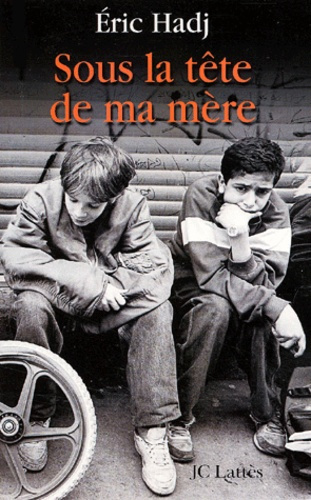 Emprunter Sous la tête de ma mère livre