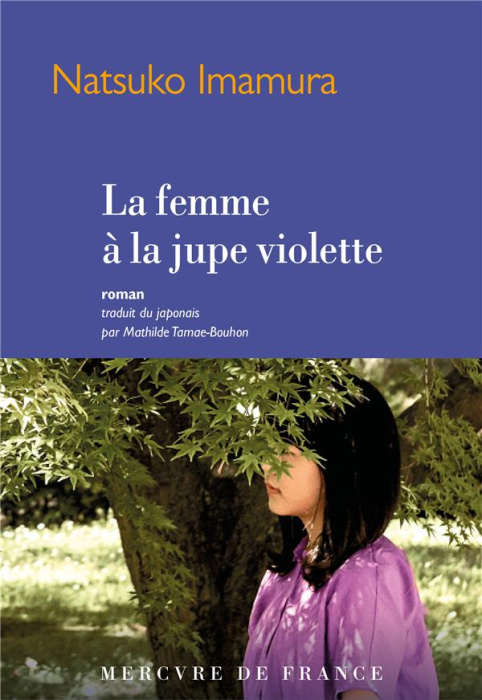 Emprunter La femme à la jupe violette livre