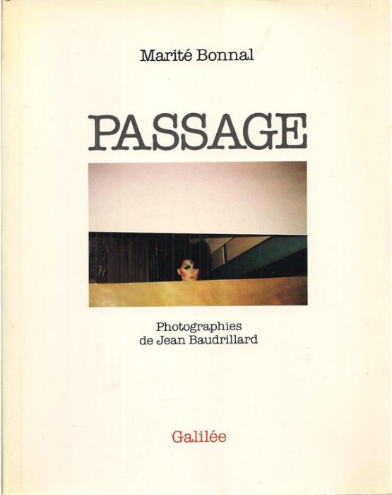 Emprunter PASSAGES livre
