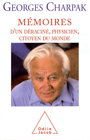 Emprunter Mémoires d'un déraciné, physicien et citoyen du monde livre