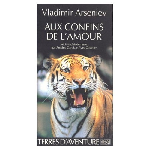 Emprunter Aux confins de l'amour livre