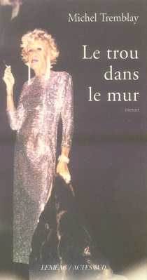 Emprunter Le trou dans le mur livre