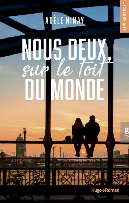 Emprunter Nous deux, sur le toit du monde livre